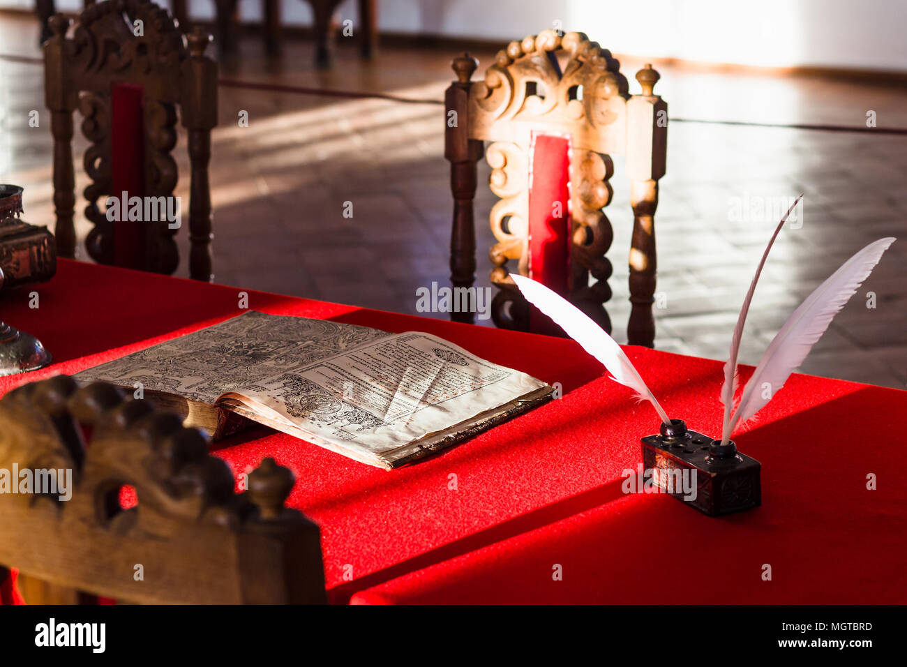 Wladimir, Russland - 9. MÄRZ 2018: Zimmer in Bischöfe Kammern museum in Susdal Kreml. Susdaler Kreml ist der älteste Teil der russischen Stadt Susdal, es Stockfoto