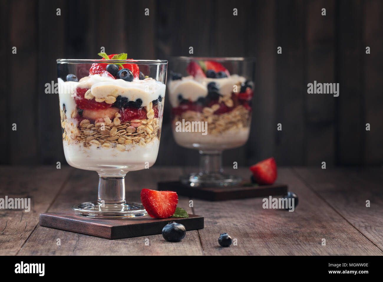 Gesund Joghurt Parfait. Stockfoto