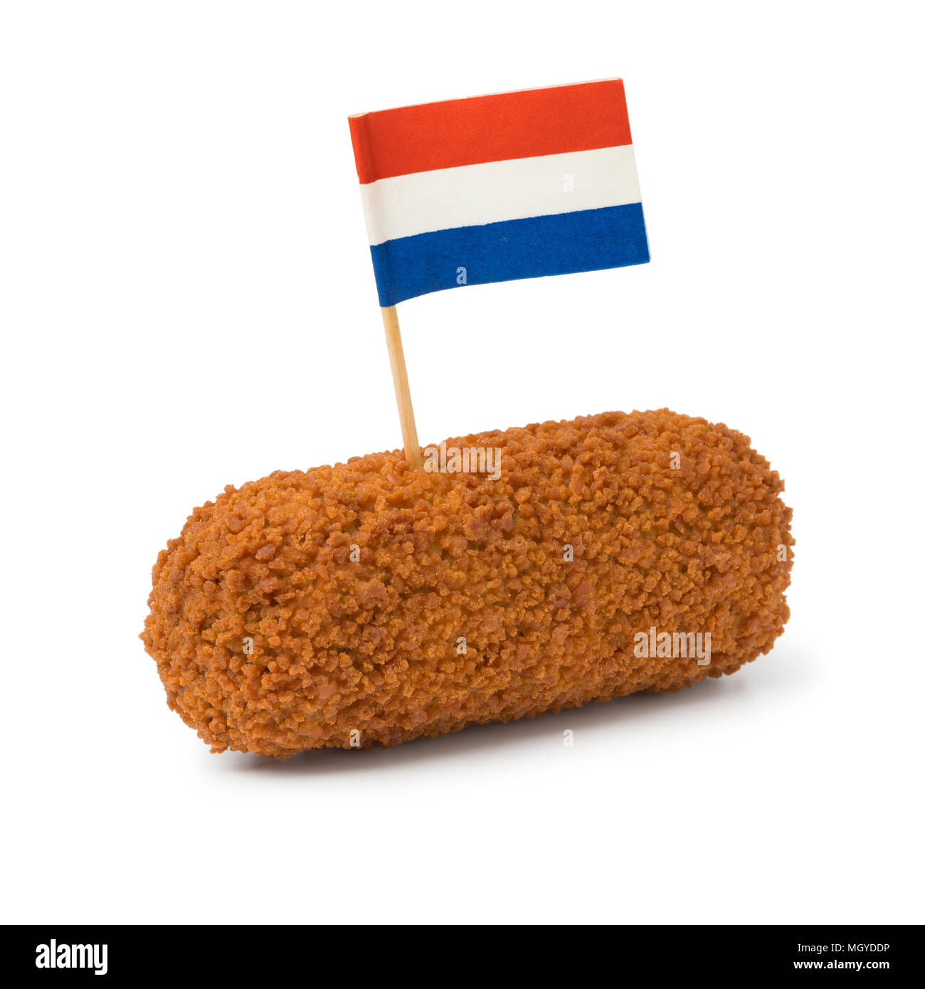 Single frittierte Holländer kroket mit einem niederländischen Flagge auf weißem Hintergrund Stockfoto