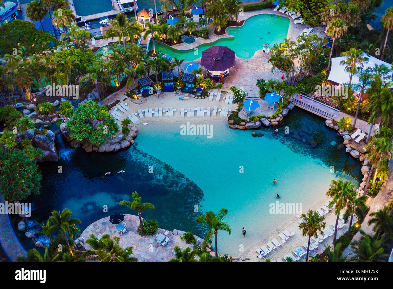 GOLD COAST, AUSTRALIEN - 26. Dezember 2013: Detail der Pool der Surfers Paradise Marriott Hotel an der Gold Coast Stockfoto