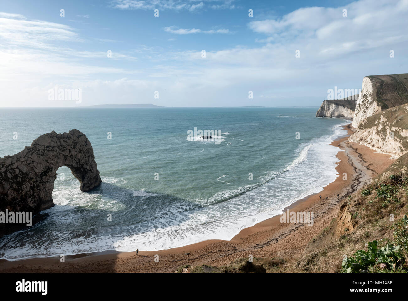 Blick auf Durdle Door, Lulworth Cove, Dorset, Großbritannien Stockfoto