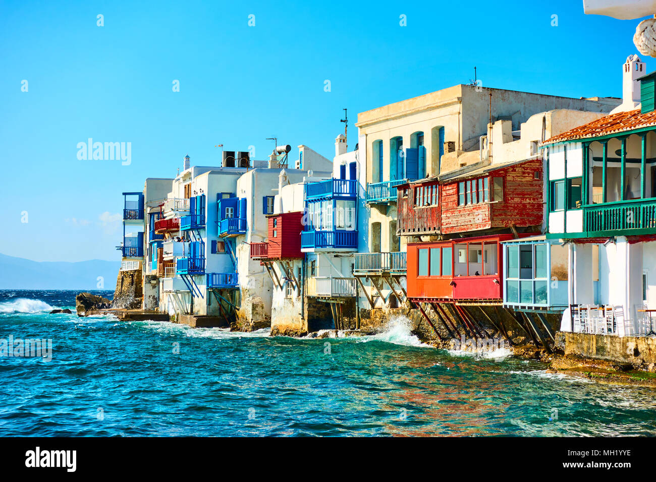 Malerische Häuser von Klein Venedig in der Insel Mykonos, Kykladen, Griechenland Stockfoto