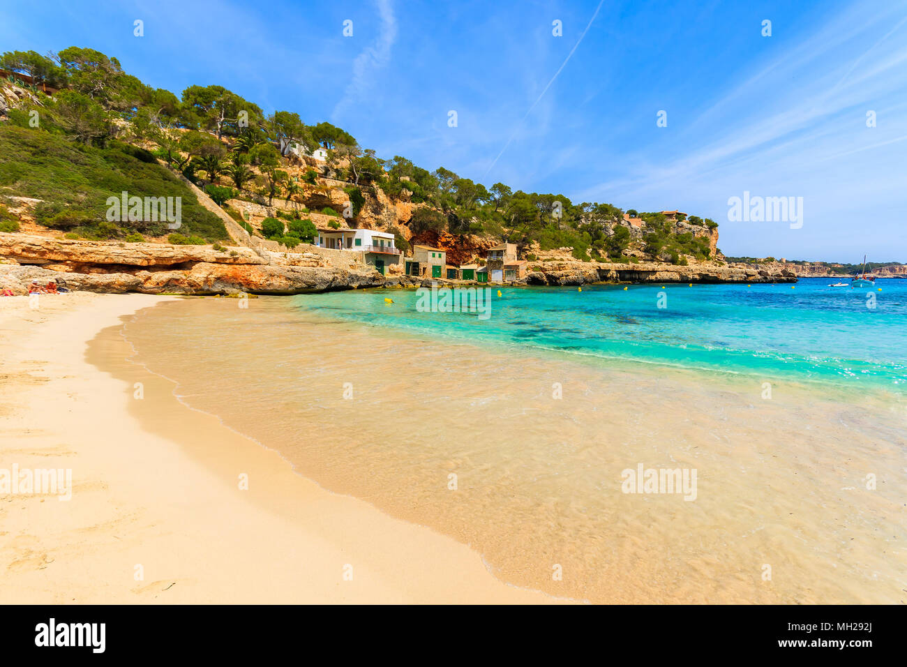 Idyllisch und ruhig gelegenen Sandstrand Cala Llombards Strand, Insel Mallorca, Spanien Stockfoto
