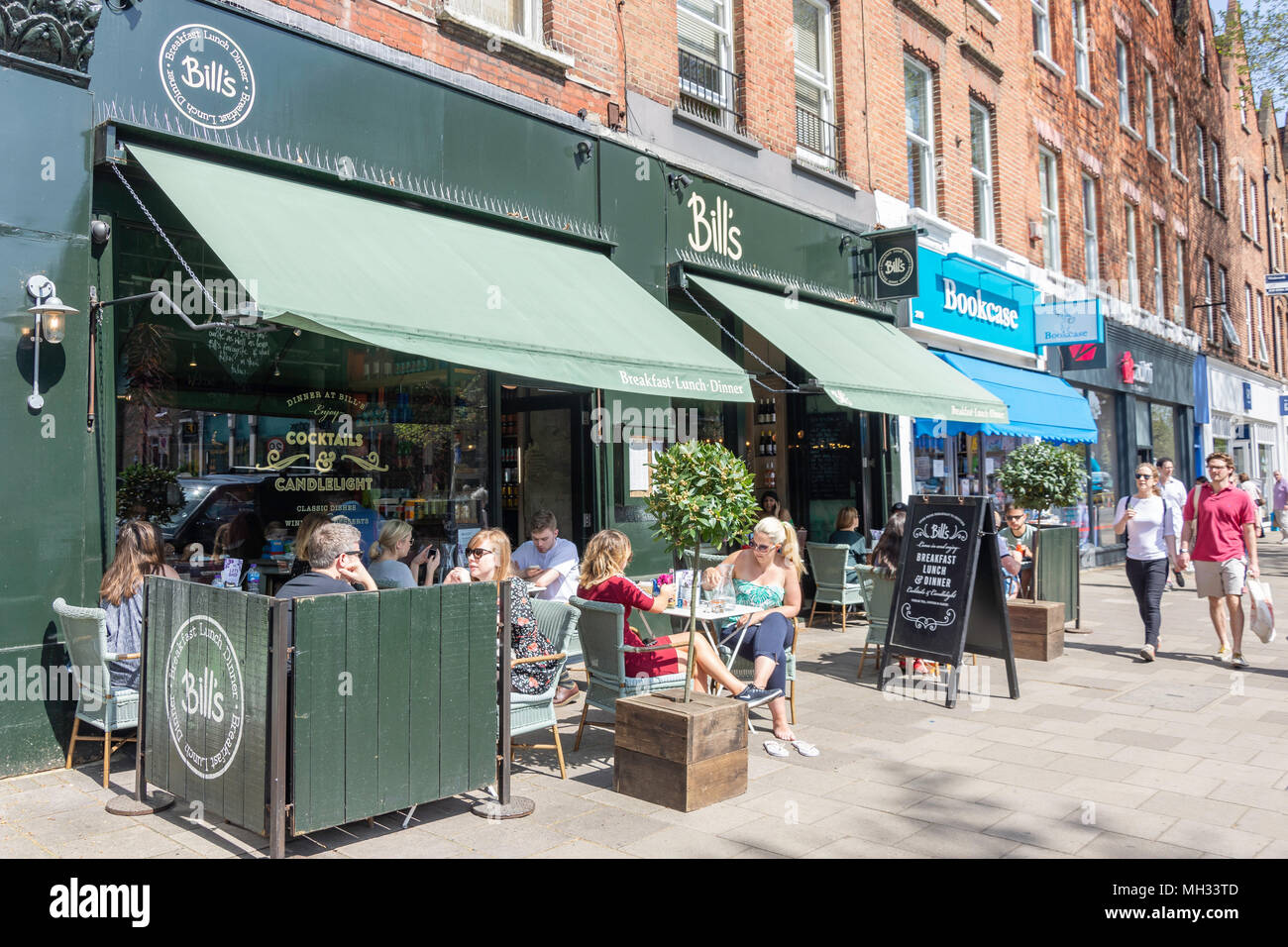 "Bill's Restaurant "Cafe, Chiswick High Road, Chiswick, London Borough von Hounslow, Greater London, England, Vereinigtes Königreich Stockfoto