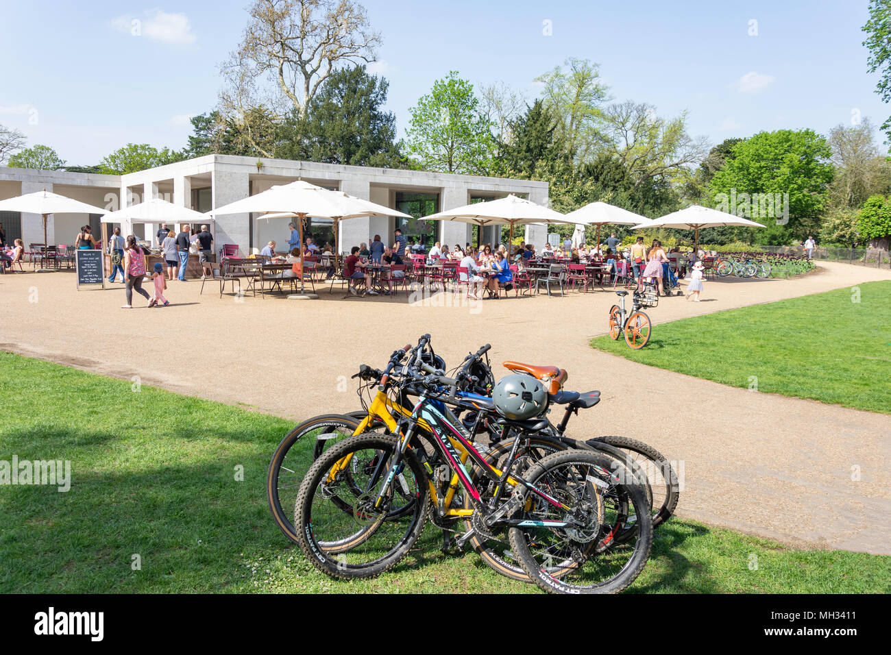 Chiswick House Cafe in Chiswick House Gardens, Burlington Lane, Chiswick, London Borough von Hounslow, Greater London, England, Vereinigtes Königreich Stockfoto