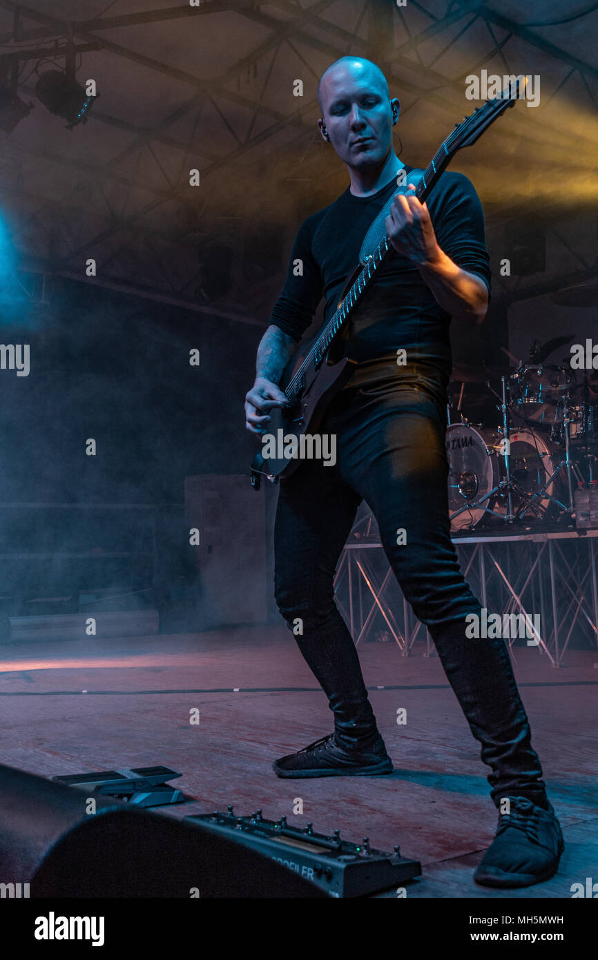 Mailand, Italien - 28. April 2018: Die Schweizer Folk alternative metal band Keller Darling aus Winterthur und Luzern, führt bei Insubria Festival der Marcallo con Casone (MI). Brambilla Simone Live News Fotograf Credit: Simone Brambilla / alamy Leben Nachrichten Stockfoto