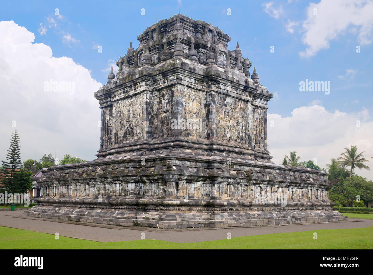Candi Mendiut Tempel 9. Jahrhundert in der Nähe von Borabadur Central Java Indonesien Stockfoto
