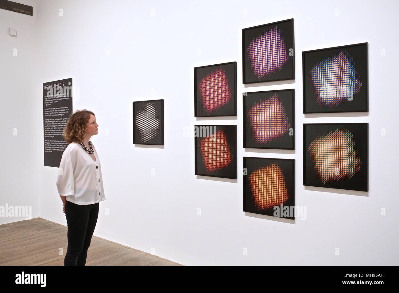 Form des Lichts 100 Jahre Fotografie und abstrakter Kunst 2. Mai - 14. Okt. 2018 Stockfoto