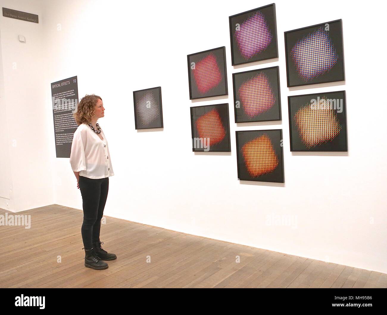 Form des Lichts 100 Jahre Fotografie und abstrakter Kunst 2. Mai - 14. Okt. 2018 Stockfoto