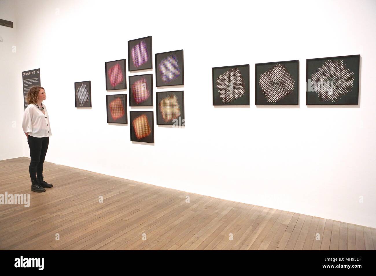 Form des Lichts 100 Jahre Fotografie und abstrakter Kunst 2. Mai - 14. Okt. 2018 Stockfoto