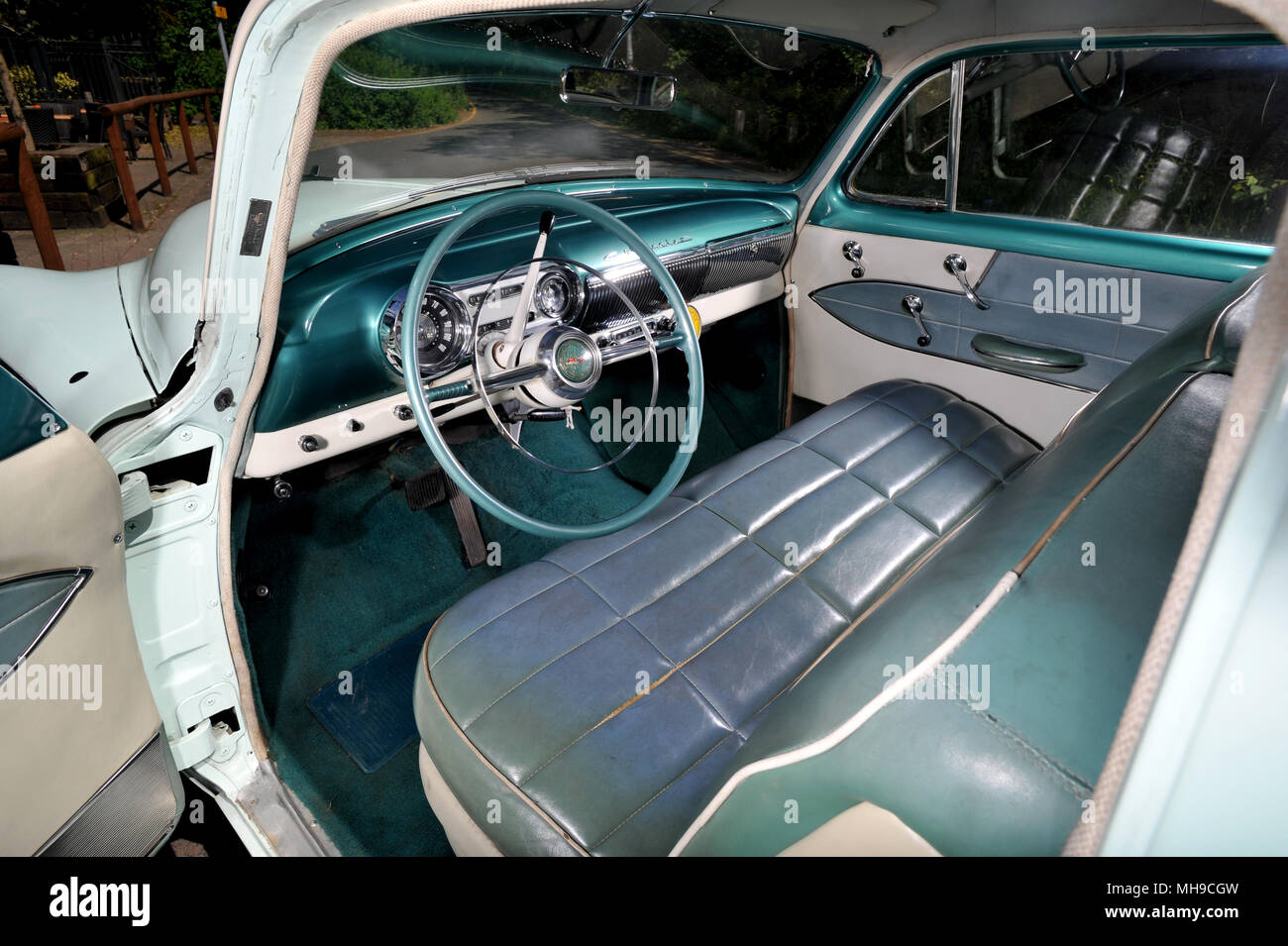 Interior 1950s Chevrolet Stockfotos Interior 1950s
