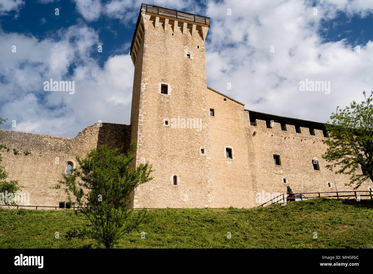 Palazzo Vescovile, Museum und Hauptplatz der wunderschönen mittelalterlichen Stadt im Herzen der Region Umbrien, Italien. Stockfoto