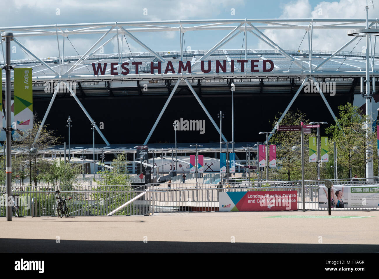 West Ham United Beschilderung an der Londoner Stadion, Olympic Park, Stratford East London Stockfoto