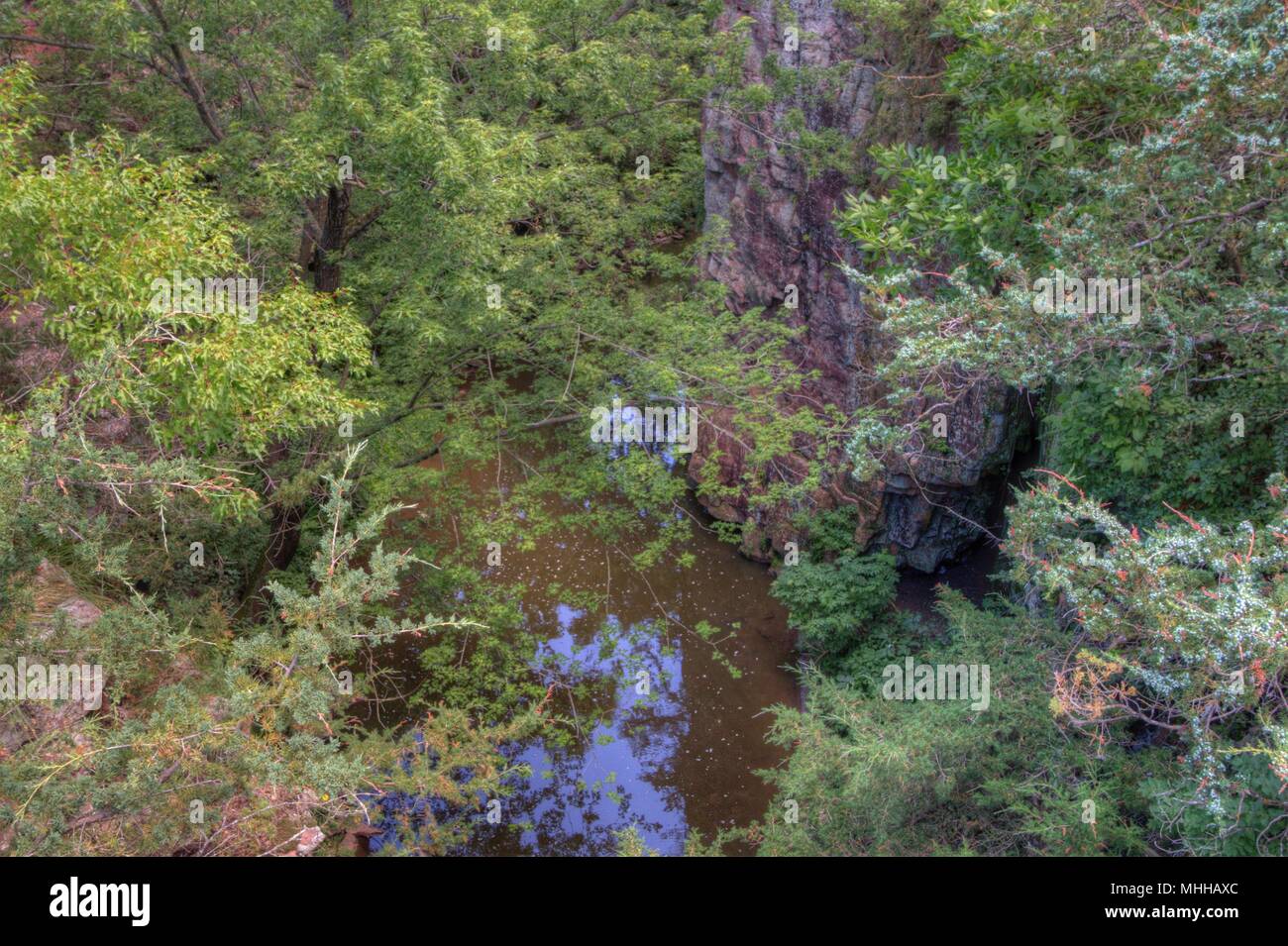 Devil's Gulch wird durch Garretson, South Dakota entfernt und ist in