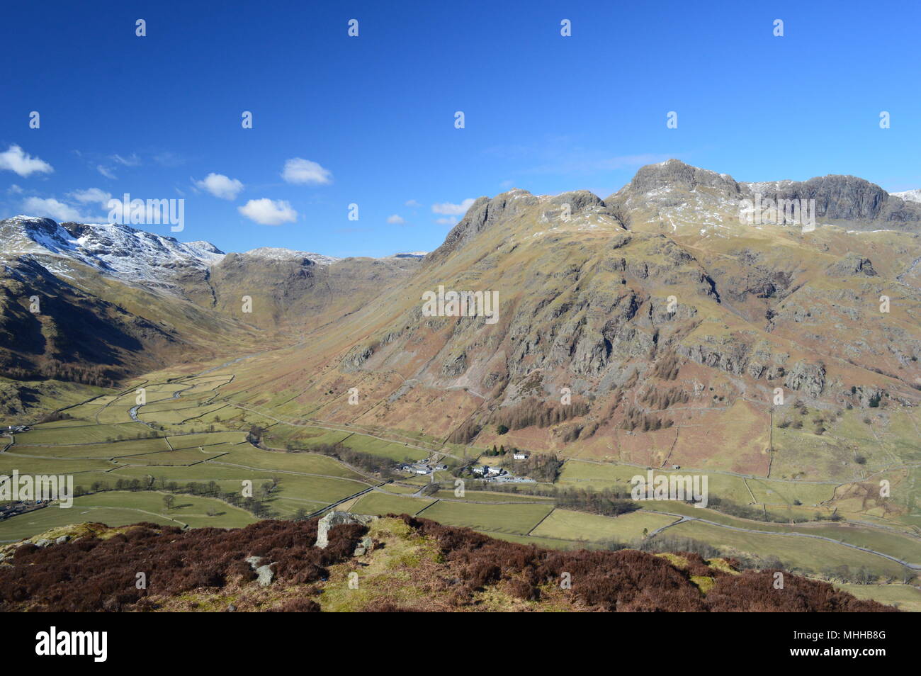 Great Langdale, Lake District. Langdale Pikes und Bowefell Stockfoto