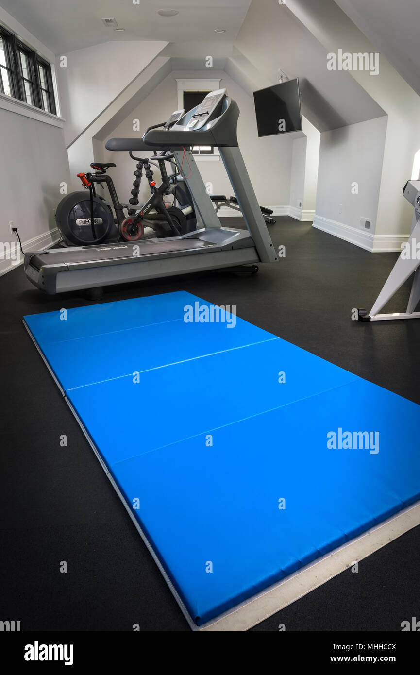 Trainingsmatte In Home Gym Stockfoto