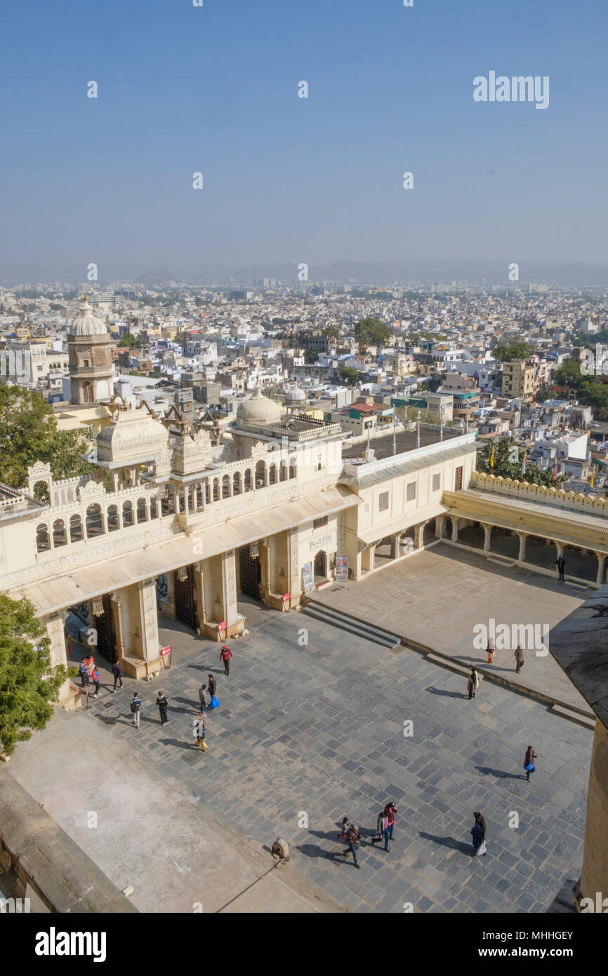 Auf dem Gelände des City Palace, Udaipur, auch als die Stadt der Seen, das Venedig des Ostens genannt, ist die historische Hauptstadt des Königreichs von Mewar, Rajasthan. Stockfoto