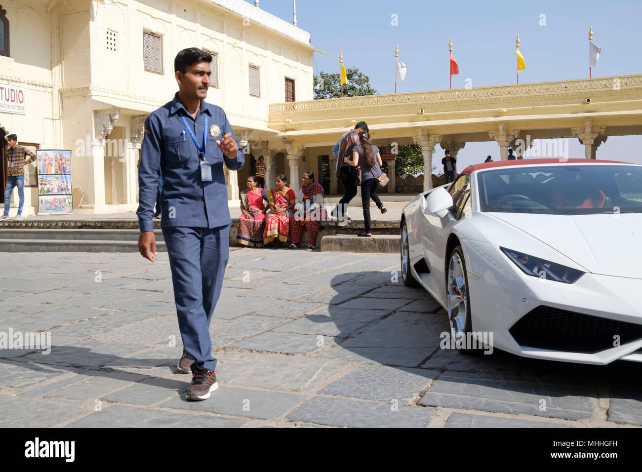 Supercars im City Palace, Udaipur, auch als die Stadt der Seen, das Venedig des Ostens genannt, ist die historische Hauptstadt des Königreichs von Mewar, Rajasthan. Foto Mike Abrahams Stockfoto