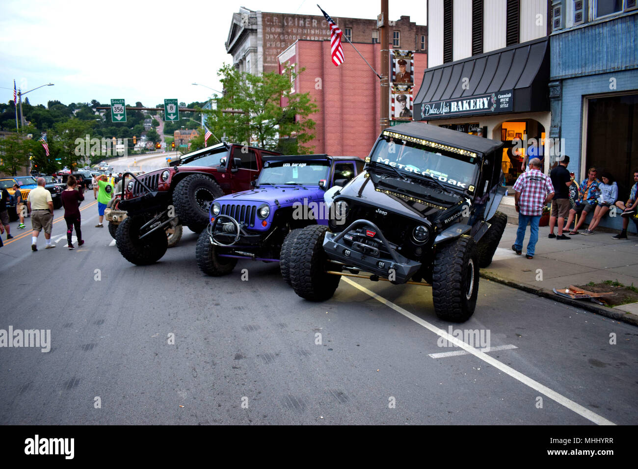 3 Jeeps bei Bantam Jeep Festival in Butler Pennsylvania Verwindung Stockfoto