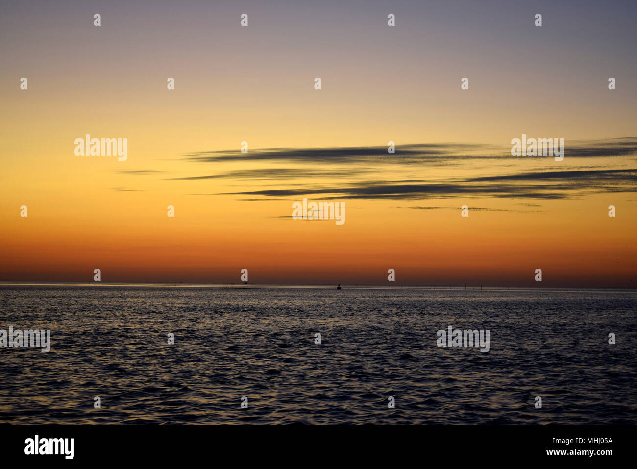 Sonnenuntergang auf der Pamlico Sound NC Stockfoto