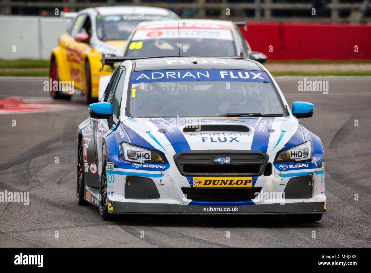 Donington Park, Derbyshire, UK. 29. April 2018. Dunlop MSA British Touring Car Championship. Ashley Sutton, Adrian Flux Racing Subaru Levorg Team BMR Stockfoto