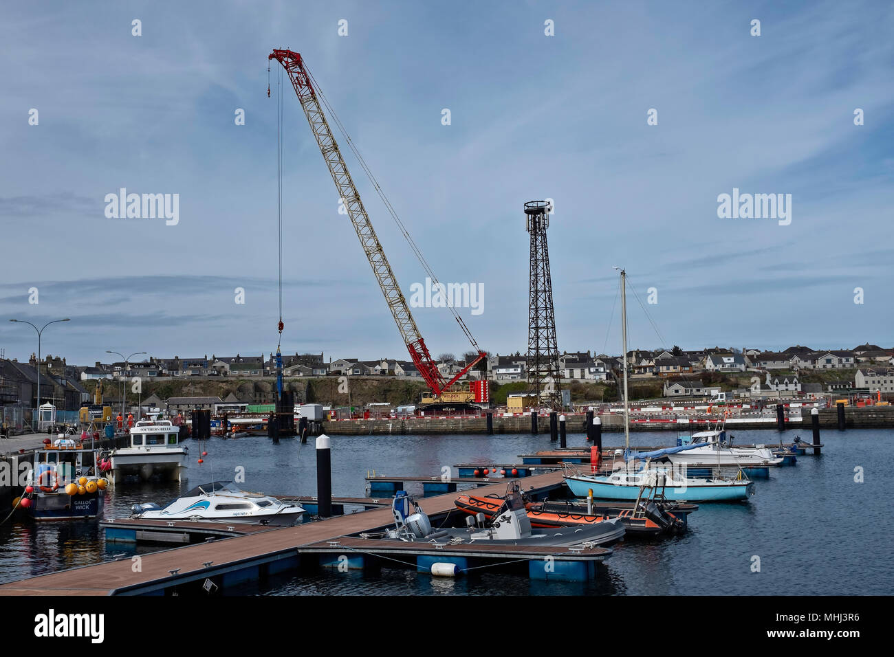 Rammen während Verbesserungsarbeiten an Wick Hafen Schottland Stockfoto