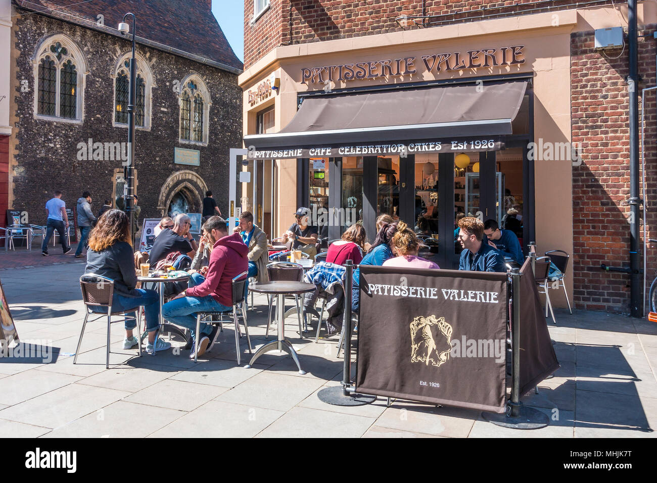Patisserie Valerie, Café, Cafe, Torten, Gebäck, Tee, Kaffee, Canterbury, Kent, England Stockfoto