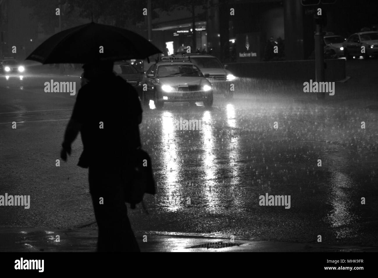 Nasses Wetter in den Straßen von Sydney, New South Wales, Australien Stockfoto