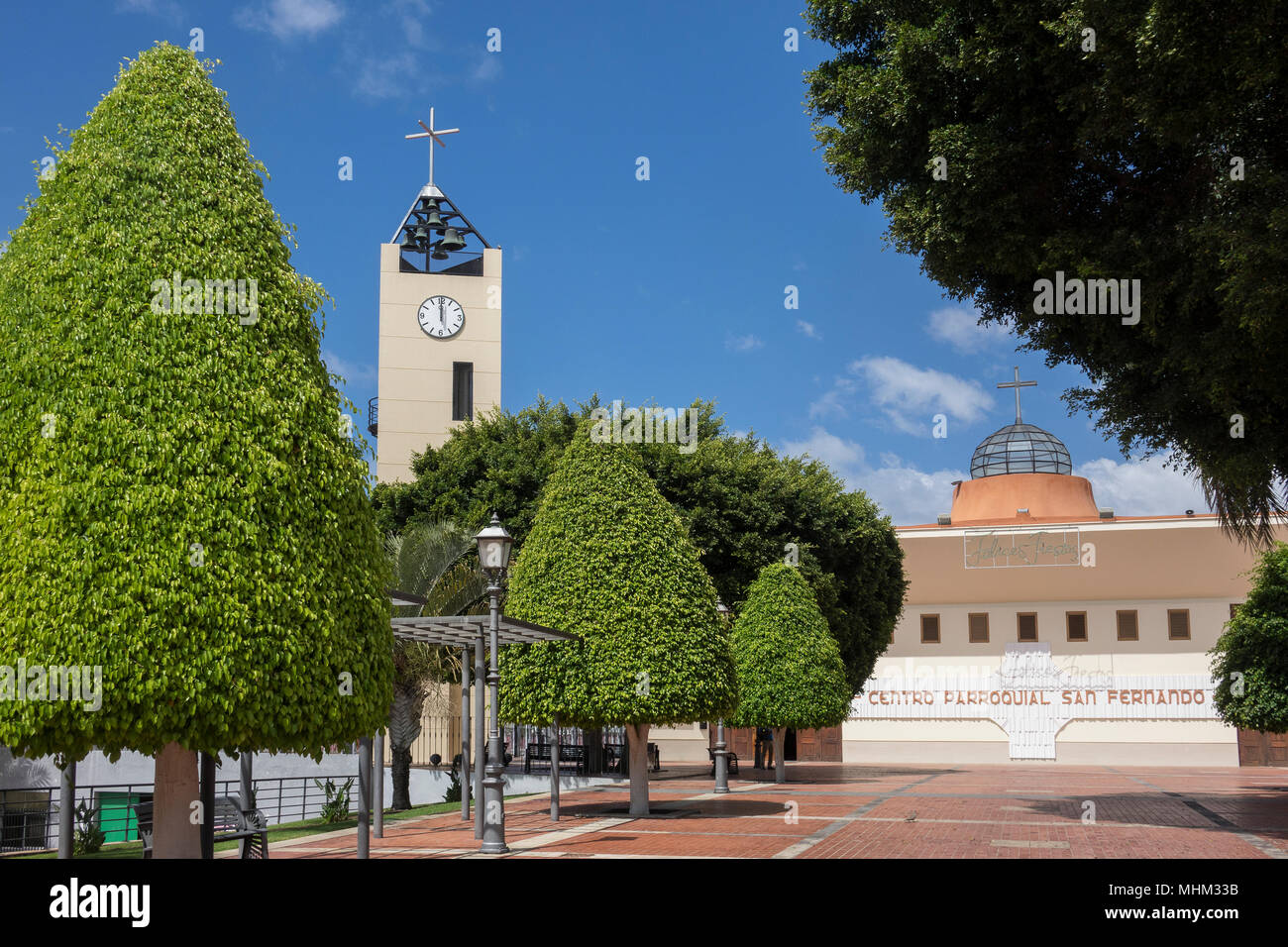 Spanien, Gran Canaria, Maspalomas, San Fernando Pfarrkirche, Clocktower Stockfoto