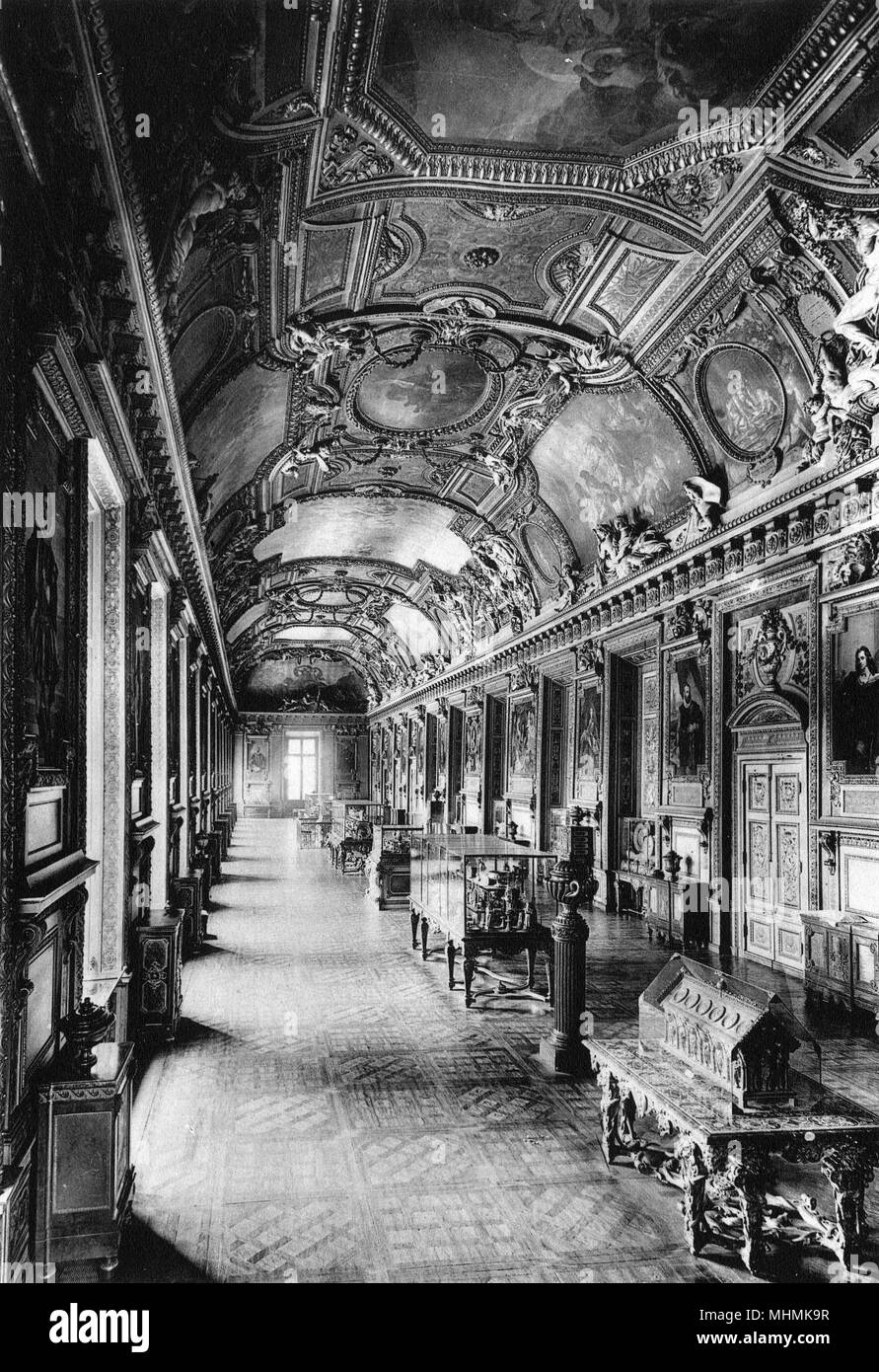Le Louvre: Innenansicht, Galerie d'Apollon Datum: ca. 1900 Stockfoto