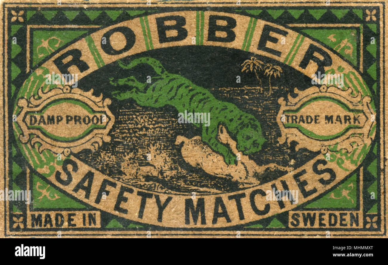 Alten schwedischen Matchbox Aufkleber mit Räuber und ein Tiger Jagd möglicherweise für den chinesischen Markt Datum: C. 1910 s Stockfoto