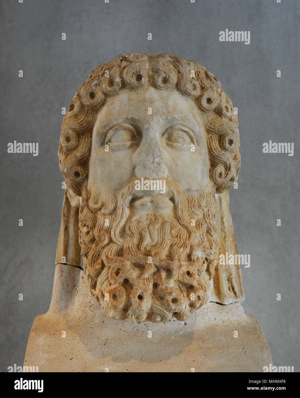Hermes aus einem hermaic Stele. 2. Marmor aus Penteli. Akropolis Museum. Athen. Griechenland. Stockfoto