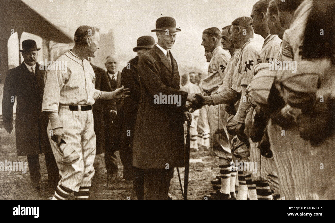 Albert, Herzog von York (1895-1952) (später König George VI) atteding eine Ausstellung Baseball Match an der Stamford Bridge (das Haus des FC Chelsea) zwischen den New York Giants und die Chicago White Socks. Datum: 1924 Stockfoto
