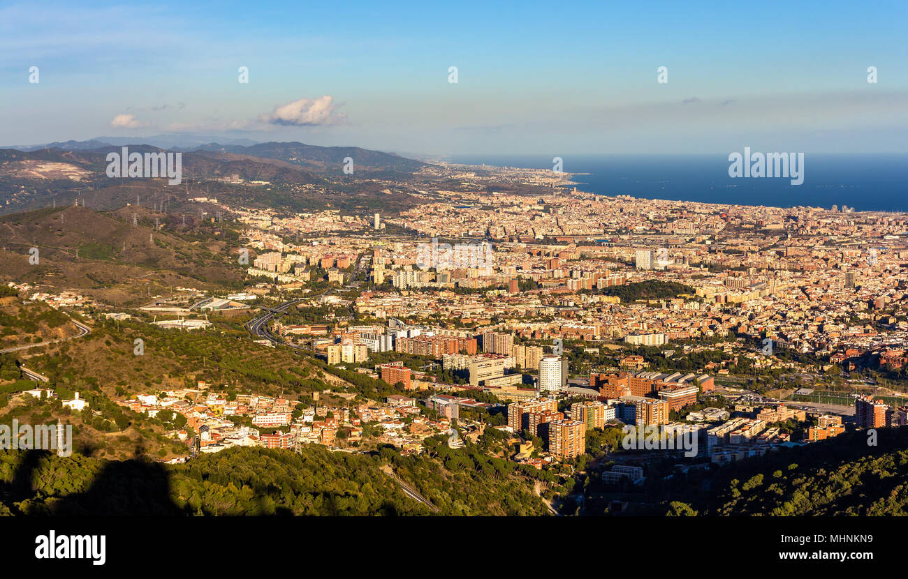 Blick auf Barcelona von oben Sagrat Cor Tempel Stockfoto