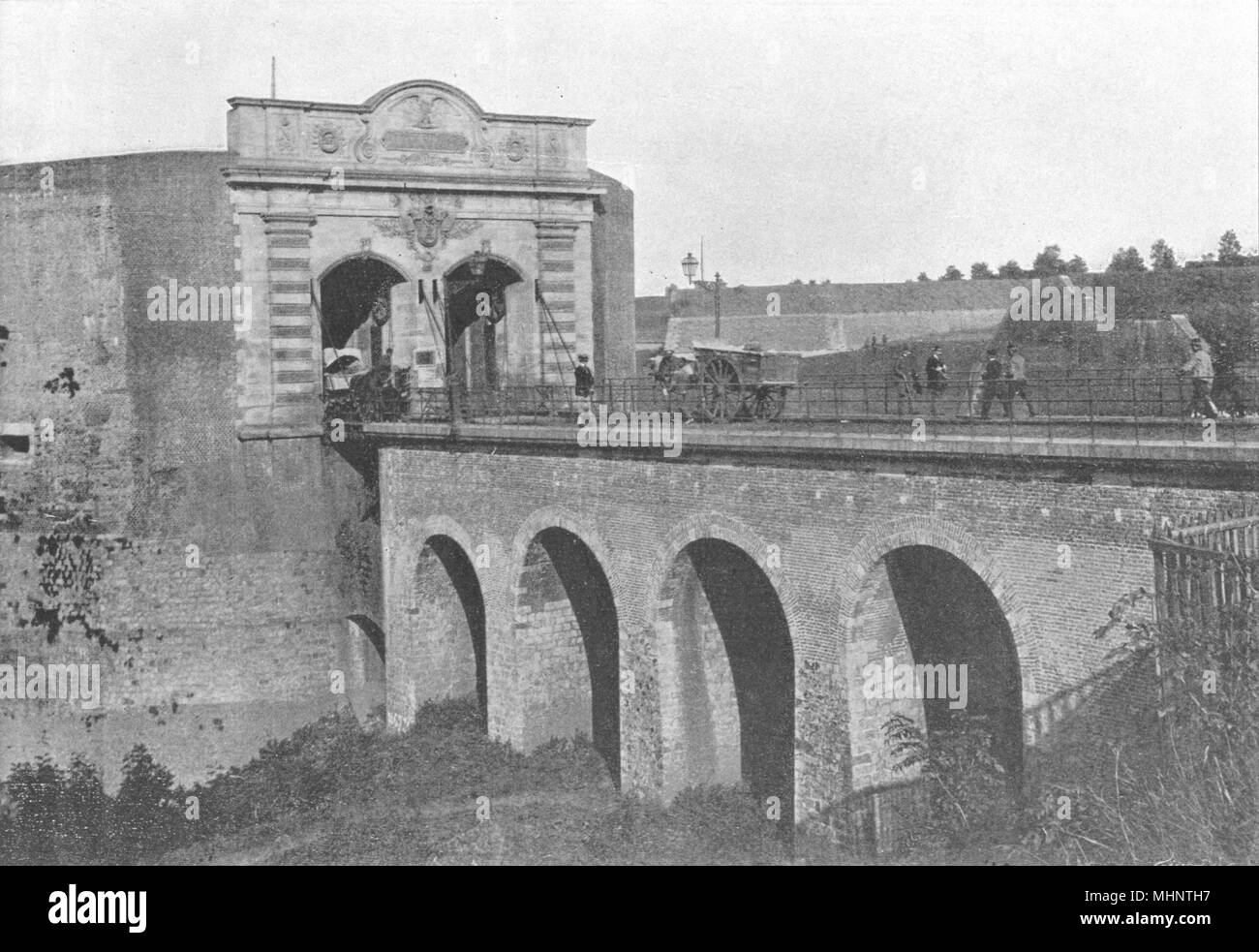 PAS-DE-CALAIS. Arras. Ancienne Porte Ronville 1895 alte antike Bild drucken Stockfoto