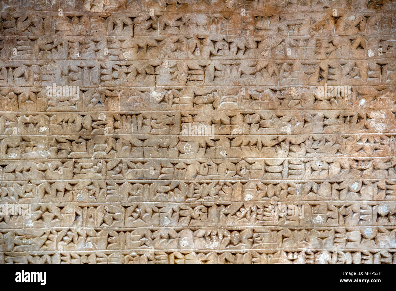 Babylonisch-assyrischen Inschriften auf Stein Stockfoto