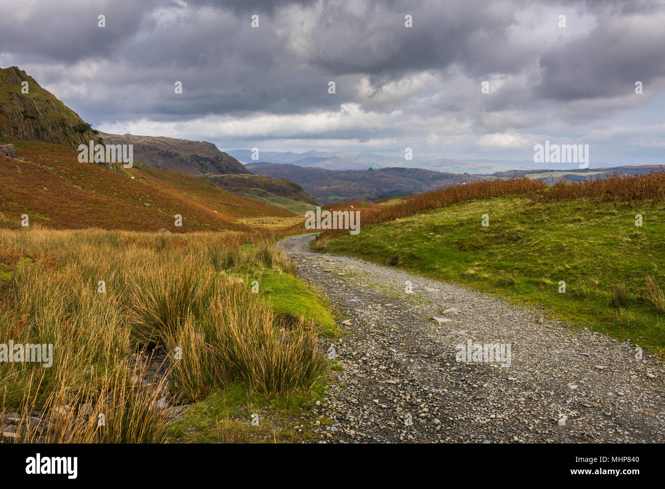 Walna Narbe Straße nahe Coniston im Nationalpark Lake District, Cumbria, England. Stockfoto