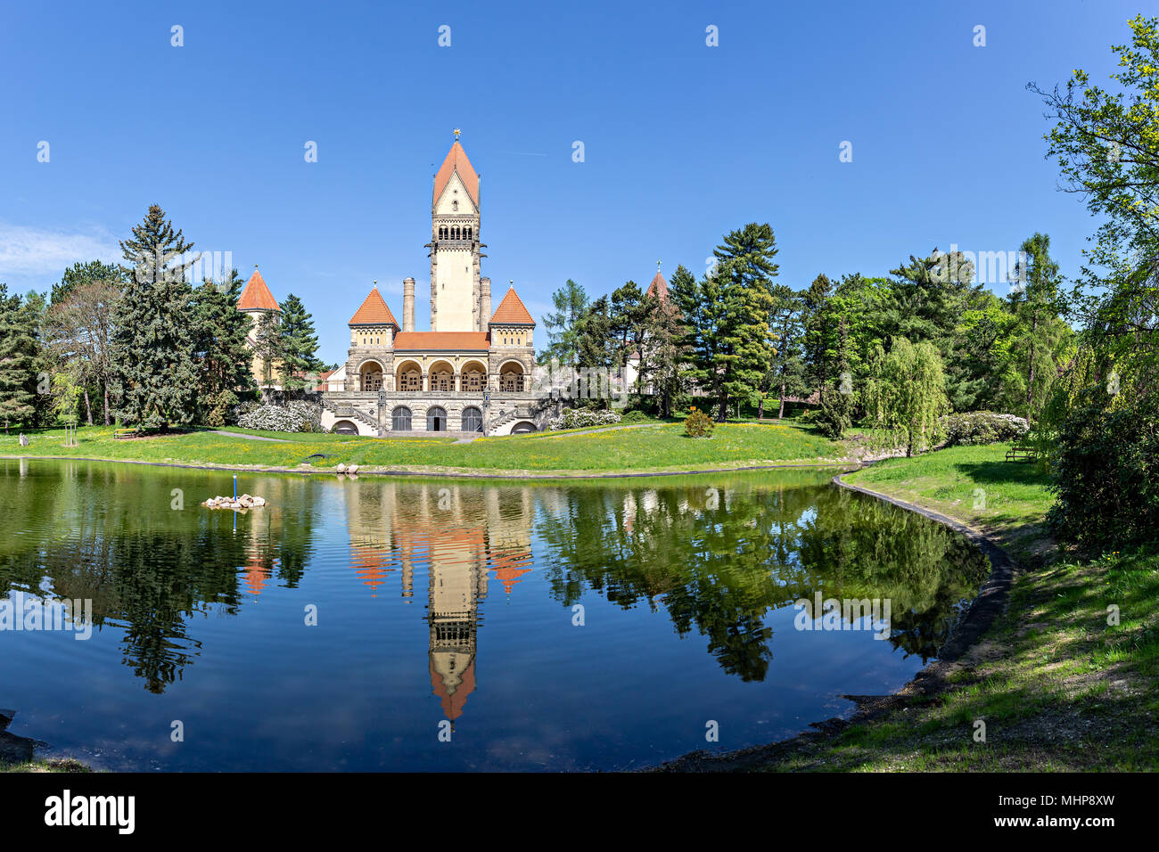 Die kapelle Gebäude der südlichen Friedhof, ursprünglicher Name Suedfriedhof, in Leipzig Stadt in Deutschland Stockfoto