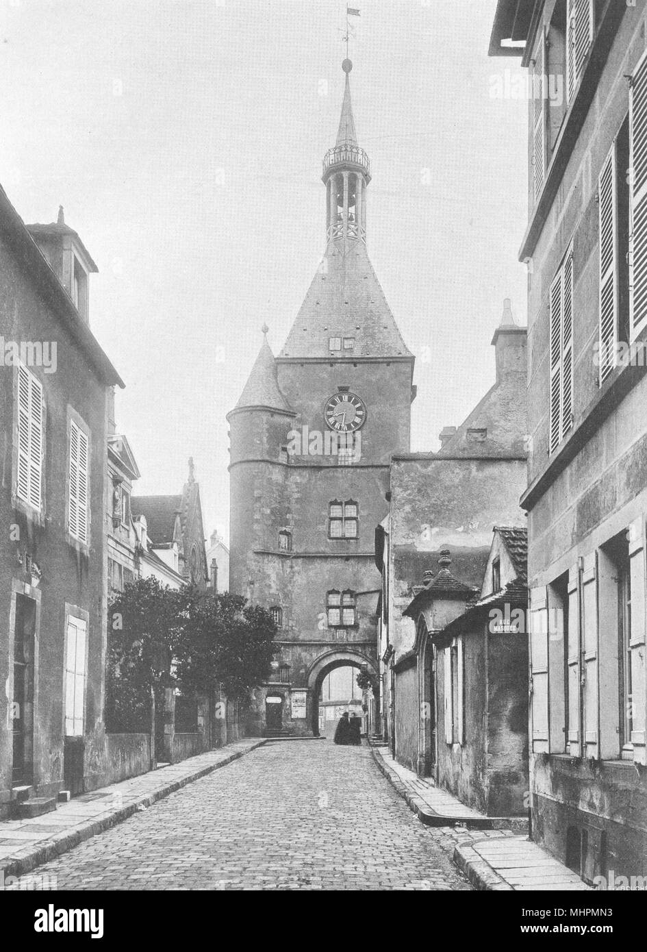 YONNE. Avallon - Porte de I'Horloge 1905 alte antike vintage Bild drucken Stockfoto