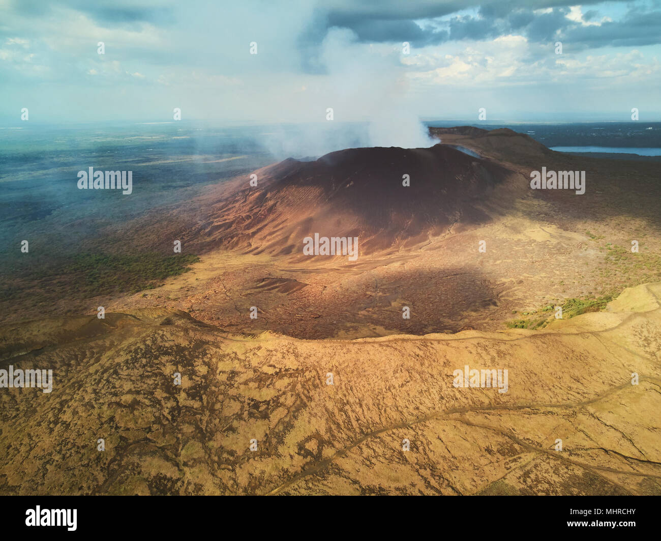 Vulkan Krater in Nicaragua Nationalpark Antenne drone Ansicht Stockfoto