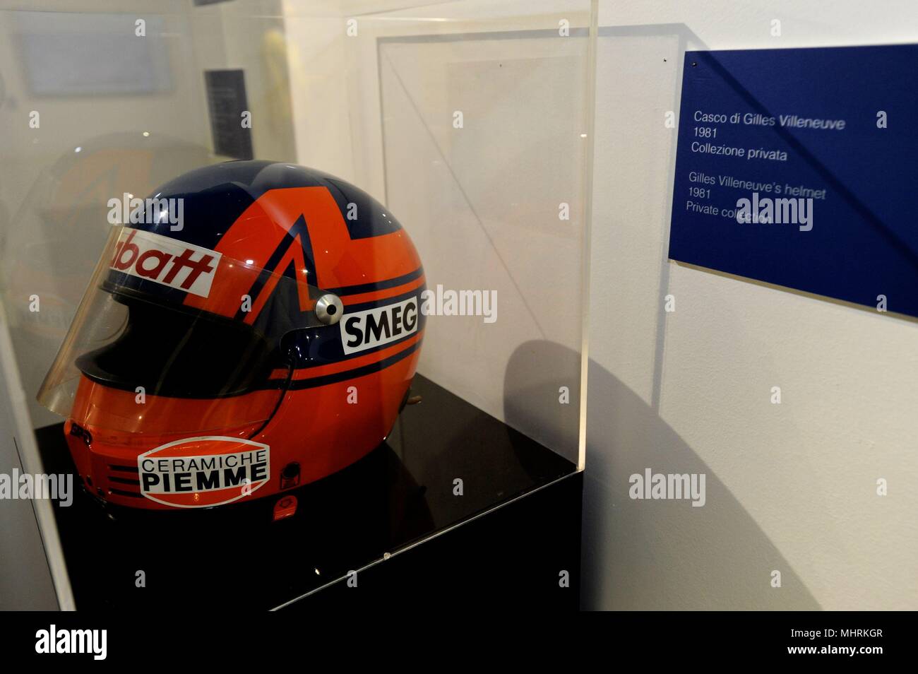 MUSEUM DER AUTORROME MONZA ENI STROMKREIS VORSCHAU AUF DIE AUSSTELLUNG Gilles Villeneuve. Der Mythos, dass NICHT stirbt. Fotografen ERCOLE COLOMBO (gianpietro Malosio, MONZA - 2018-05-03) ps das Foto verwendet werden können, wobei der Kontext, in dem es aufgenommen wurde, und ohne die diffamierende Absicht der Dekoration der Menschen vertreten Stockfoto