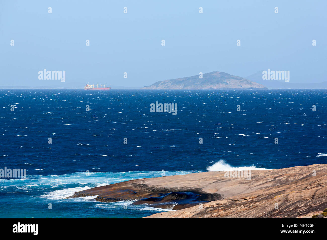 Schiff auf dem Südlichen Ozean, Esperance Western Australia Stockfoto