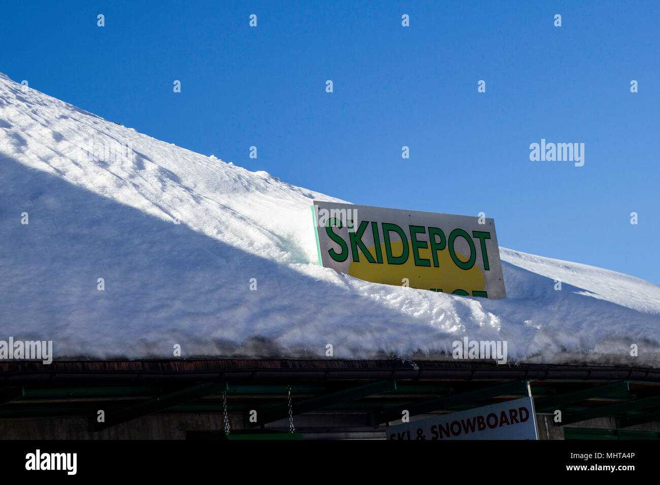 Tux, Tirol, Schwaz, Österreich - 12. Februar 2015: Ski Resort am Hintertuxer Gletscher Stockfoto