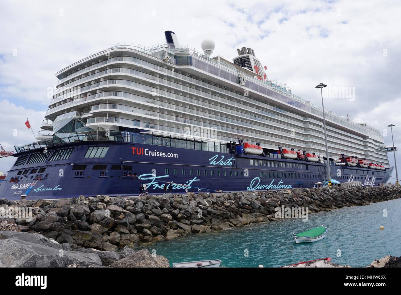 Kreuzfahrtschiff Mein Schiff 6 Tui Cruises Stockfoto Bild