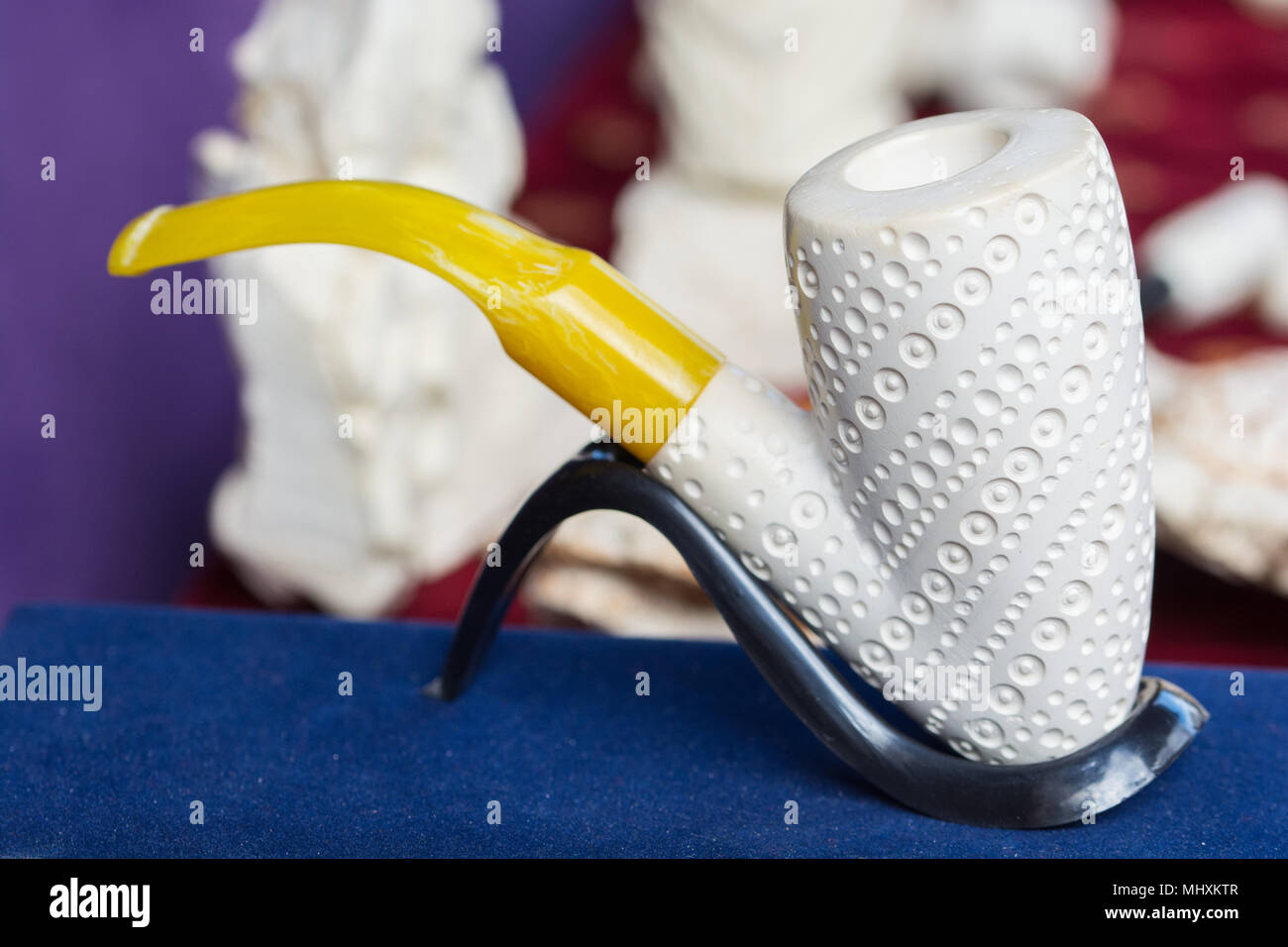 Meerschaum Pfeife Tabak in Form von Skulpturen. Fast alle meerschaum ist aus Eskisehir/Türkei entfernt. Stockfoto