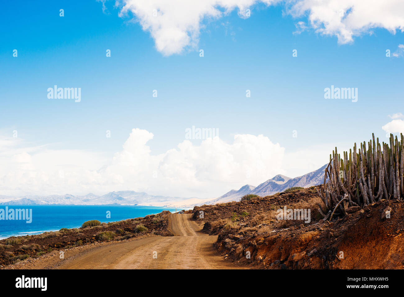 Dirt Road, Corralejo, Fuerteventura, Kanarische Inseln Stockfoto