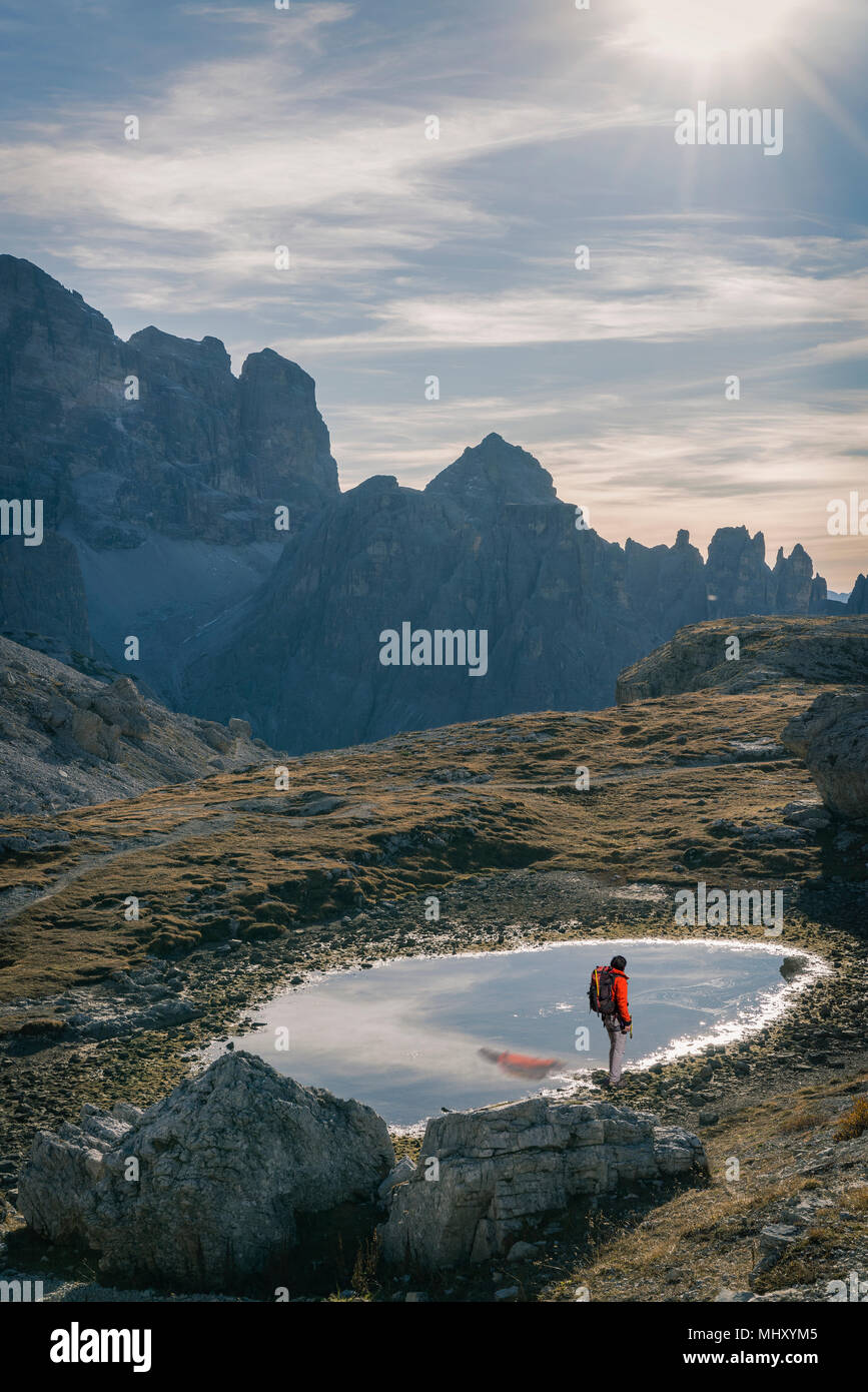 Wanderer in Dolomiten in der Nähe von Cortina d'Ampezzo, Venetien, Italien Stockfoto