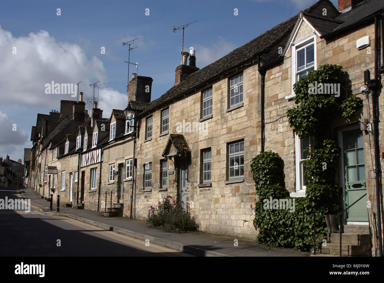 Reihenhaus Cotswold Häuser aus Stein auf winchcombe High Street, Gloucestershire, Stockfoto