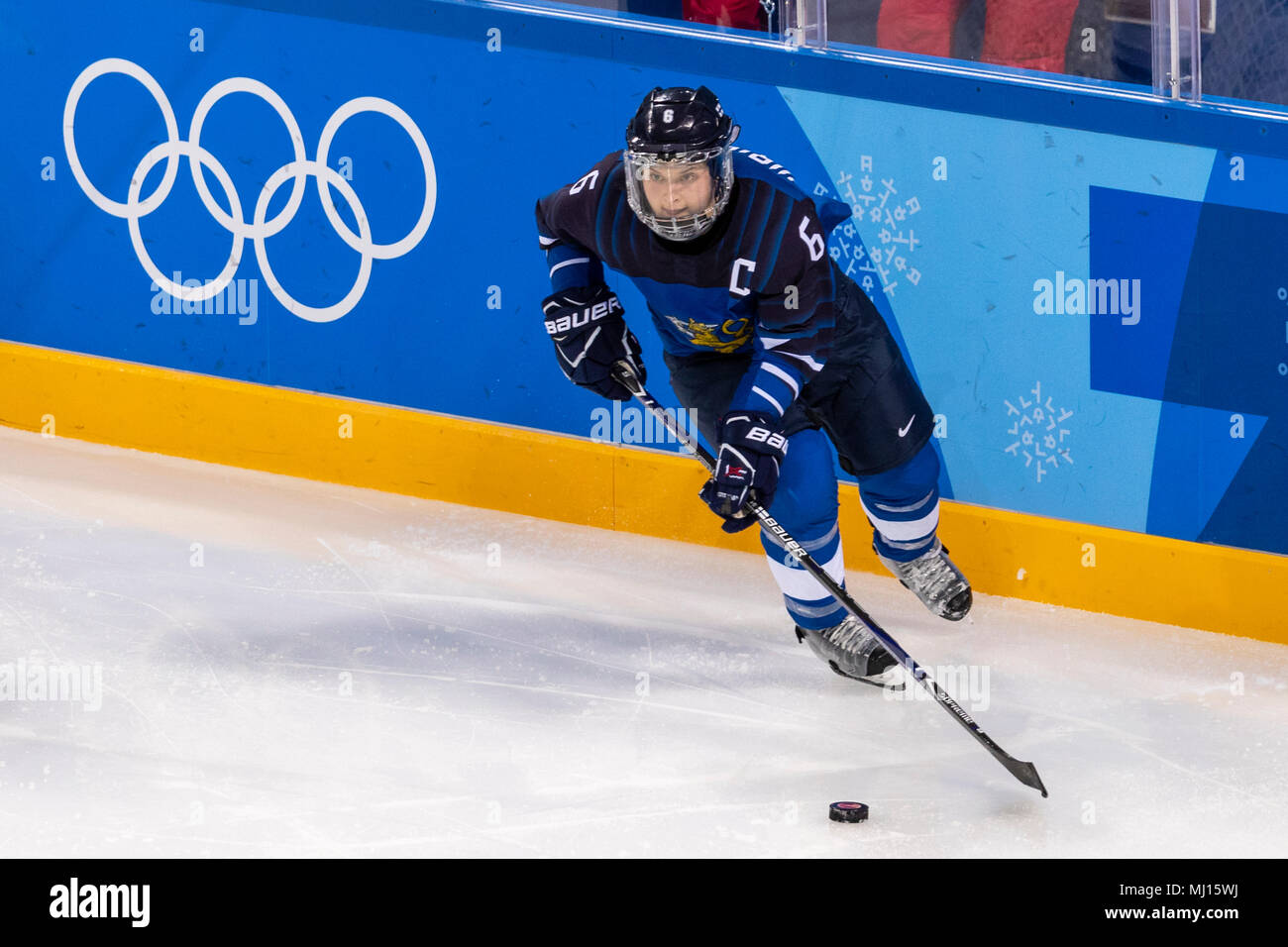 Jenni Hiirikoski (FIN) #6 Während der USA-Finnlands Frauen Hockey Wettbewerb bei den Olympischen Winterspielen PyeongChang 2018 Stockfoto