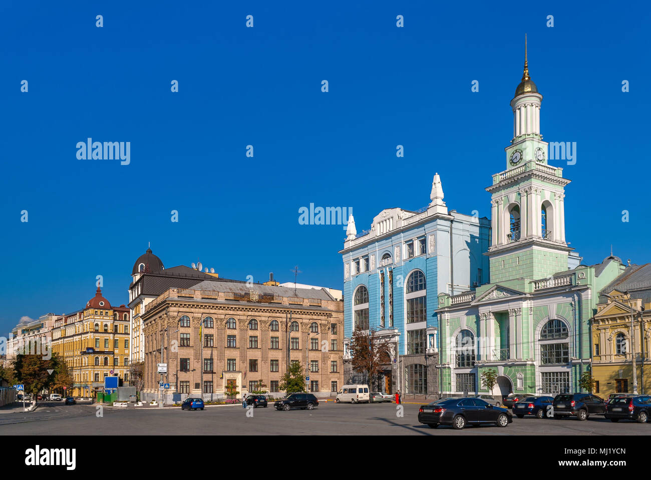 Der ehemalige griechische Kloster auf dem Kontraktova Square. Kiew, Ukraine Stockfoto